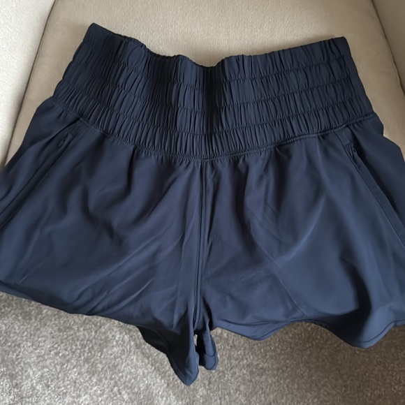 YPB A&F shorts - Picture 2 of 3